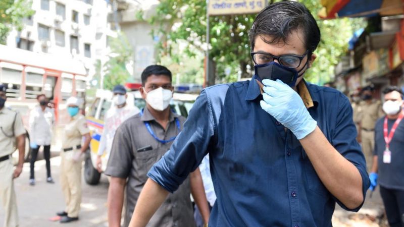 अर्नब गोस्वामीलाई १४ दिनको न्यायिक हिरासतमा पठाइयो