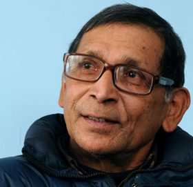 ‘प्रचण्डले नेकपामा ल्याएको प्रतिवेदन सही र वस्तुवादी छ’ : मोहन वैद्य