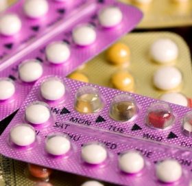 महिनावारी रोेक्ने औषधि कत्तिको हानिकारक ?