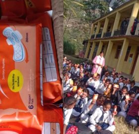 महिनावारी स्वच्छताका लागि सेनिटरी प्याड वितरण