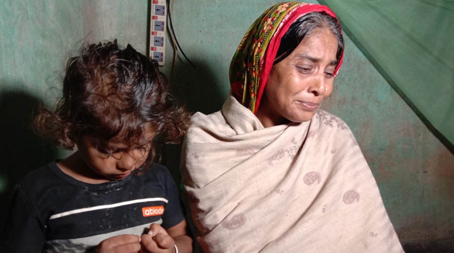 छोरा बाबा खोई भन्छ, म कहाँबाट ल्याउँ ?