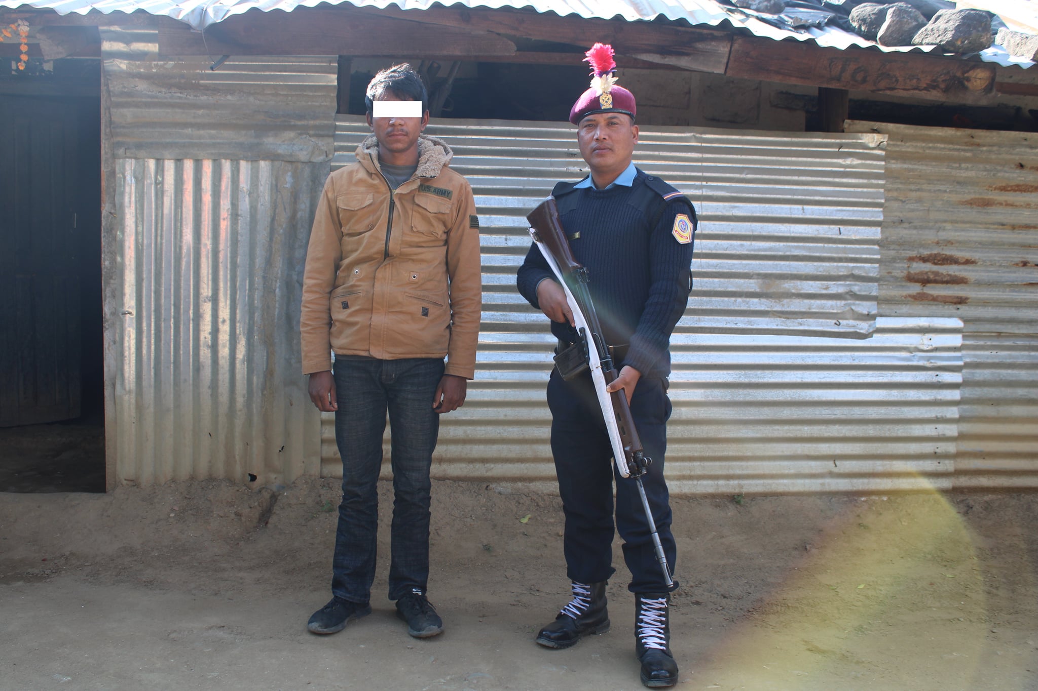 बाजुराः ३ महिना अगाडी बिच बजारबाटै ५८ हजार लुटेर भागेका लुटेरा फेला 