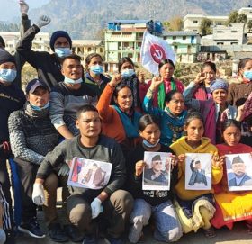 नेकपा ओली समुह बाजुराले गर्यो मार्तडी बजारको सरसफाइ