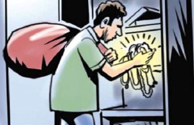 सरकारको किताब चोर्नेहरू अधिकृतदेखि सचिव र मन्त्रीसम्म (सूचीसहित)