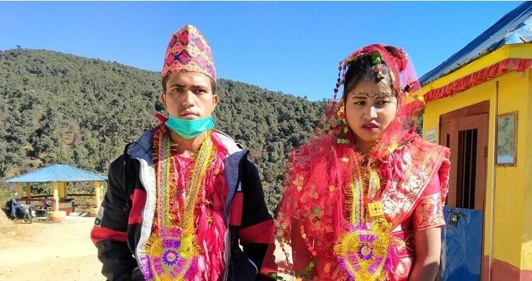 बेहुला बेहुली प्रहरी नियन्त्रणमा