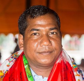 मन्त्रीलाई गाउँपालिका अध्यक्षको चुनौती : आउनोस् चुनाव लडौं