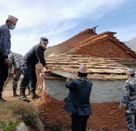 छाउगोठ भत्काउदै गाँउगाँउमा अछाम सिडियो
