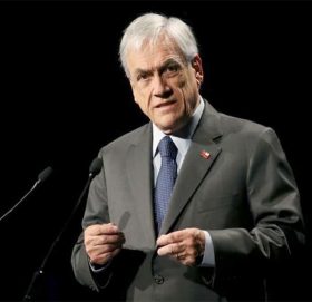 मास्क नलगाएर सेल्फी खिच्ने राष्ट्रपति माथि ४ लाख रुपैयाँ जरिमाना