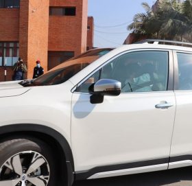 चिनियाँ उपमन्त्री सुरक्षाकर्मी नलिइकन विमानस्थलबाट बाहिरिए