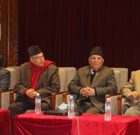 ओलीलाई कारवाही गरेको प्रचण्ड–नेपाल समूहद्वारा निर्वाचन आयोगलाई जानकारी