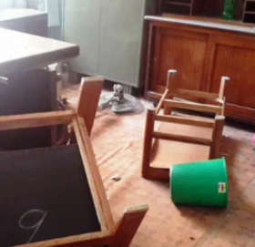 सेवाग्राहीद्वारा मालपोत कार्यालयमा तोडफोड