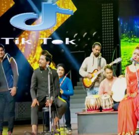 टिकटकमा भाइरल भएको यो गित ….. (भिडियो सहित)