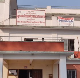 सुदूरपश्चिममा ३ मन्त्री हटाएर राज्यमन्त्रीसहितका ७ नयाँ मन्त्री थपिने चर्चा !