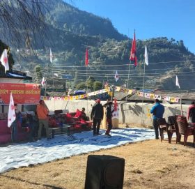 मार्तडीको बिशाल जनसभालाई सम्बोधन गर्न नेकपा सुदुरपश्चिम प्रदेश अध्यक्ष कर्ण थापा  आउदै