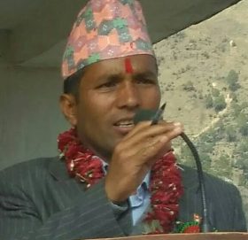 नेकपामा चरम गुटबन्दि चलिरहेका बेला मौन छन्, सांसद बल्देब रेग्मि