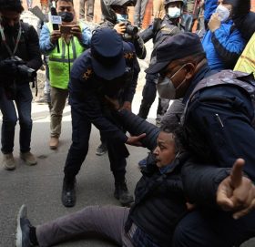 बालुवाटारबाट मानवअधिकारकर्मी पहाडीसहित २६ जना पक्राउ