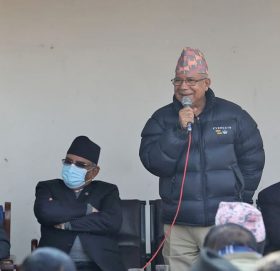 निर्वाचन आयोगको निर्णयले प्रचण्ड–माधव समूह उत्साहित !