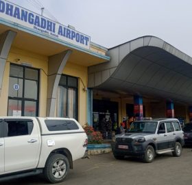 प्रधानमन्त्री ओली धनगढीमा, स्वागतमा गएनन् सुदूरपश्चिमका मुख्यमन्त्री