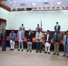 मन्त्रिपरिषद् विस्तारबारे सरकारका नाममा कारण देखाउ आदेश जारी