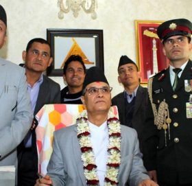 अख्तियारमा लान चोलेन्द्र श्रीमान् किन आतुर ?