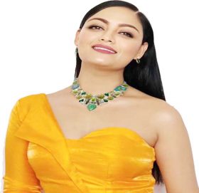 हिट भन्दै केक काटिएको ‘सुनकेशरी’ ‘डिजास्टर’ भएको ऋचाको स्विकार