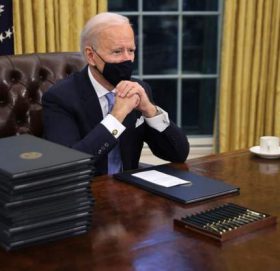 १३ वर्षअघि बाइडेनलाई बचाउने यी अफगानी नागरिकको गुहार – ‘मिस्टर प्रेसिडेन्ट, बचाउनुहोस्’