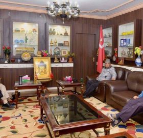 ओली र प्रचण्डकै सहमतिमा दोस्रो तहका नेता पुनः एकता वा गठबन्धन बनाउने छलफलमा