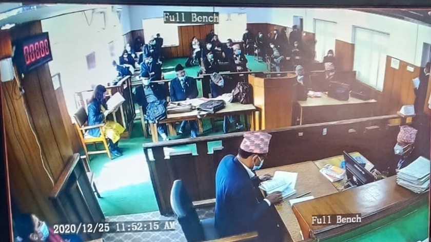 प्रतिनिधिसभा विघटनसम्बन्धी रिटमा पोखरेलको बहस : प्रधानमन्त्रीले सरकार चलाउन नसके राजीनामा दिने हो