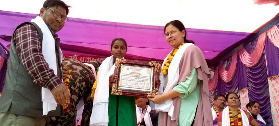 रौशनी बनिन् नगर स्तरीय साइकल दौड प्रतियोगिताको विजेता