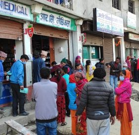 बडिमालिका पाेलि किलिनिकद्धारा श:शुल्क शिबिर संचालन