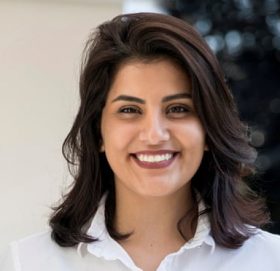 एक हजार दिनपछि जेलबाट छुटिन् साउदीकी चर्चित महिला अधिकारकर्मी