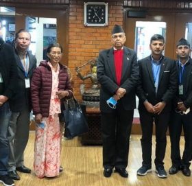 पूर्वप्रधानमन्त्री खनाल दिल्ली प्रस्थान