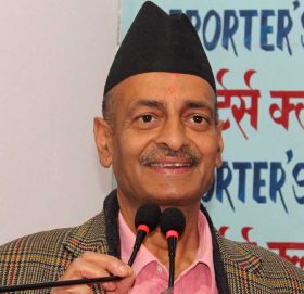 कांग्रेस नेता जोशीको स्वास्थ्य अवस्था नाजुक