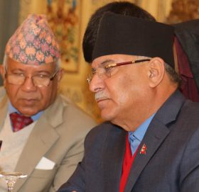 प्रचण्ड-नेपाल पक्षले ६८ जिल्लामा छान्यो अध्यक्ष र सचिव, को कहाँ ?