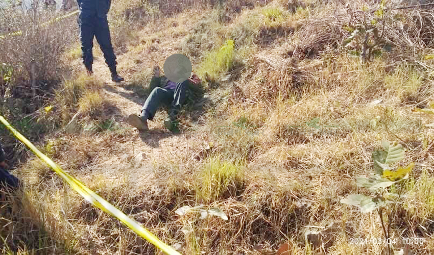 डोटीमा शिक्षक मृत भेटिए, हत्याको आशंका