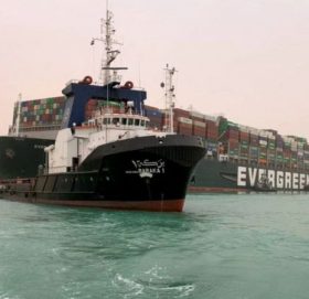 स्वेज नहरमा फसेको मालवाहक जहाज निकालियोः रिपोर्ट