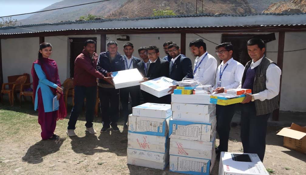 जगन्नाथ गाउँपालिकाका माध्यामिक विद्यालयलाई कम्पुटर हस्तान्तरण