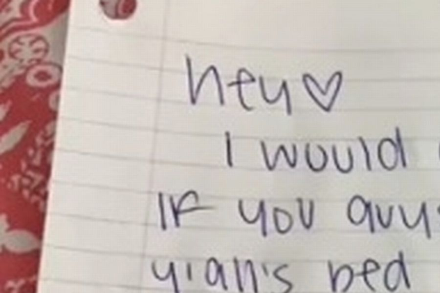 सहवासले डिस्टर्व भयो भनेर छिमेकीसँग गुनासो गर्दा…