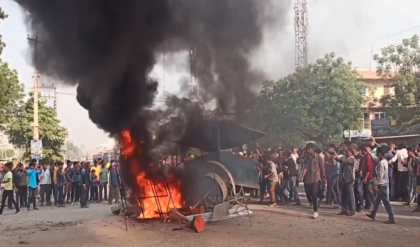 युवतीको मृत्युपछि तनावग्रस्त बनेको कैलालीको लम्कीमा गोली चल्यो