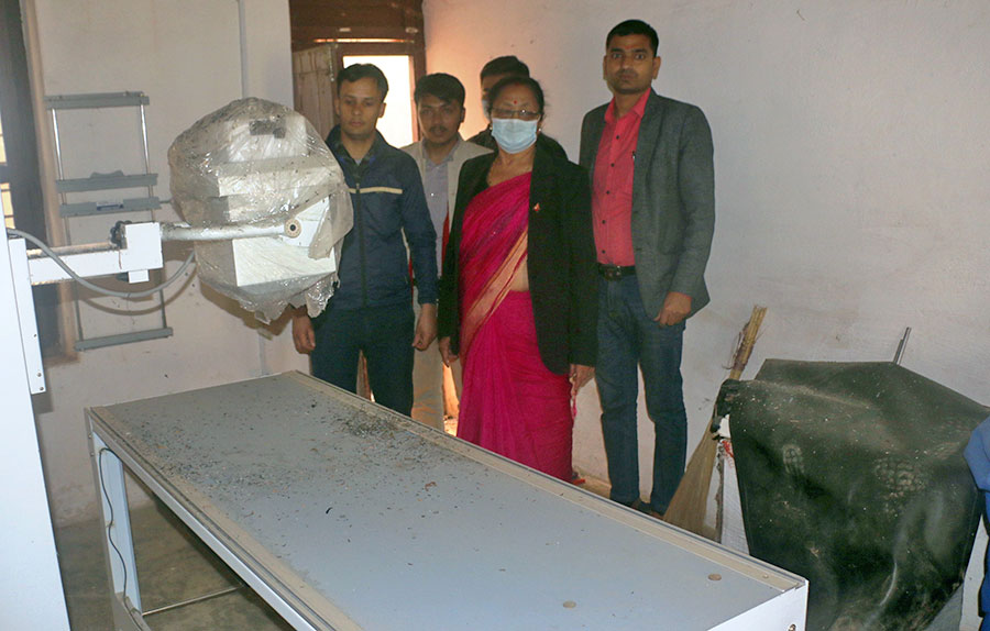 एक्सरे मेसिन प्रयोगविहीन हुँदा सेवाग्राही मर्कामा