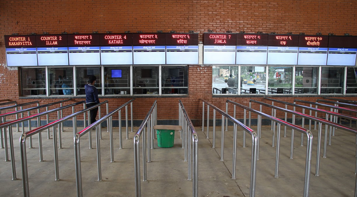 उत्तर प्रदेशमा रात्रिकालीन कर्फ्यु, विद्यालय पनि बन्द