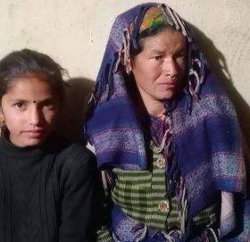 अलपत्र आमा छोरी, बल्तकार पछि जन्मेकी छोरीको पठनपाठनमा समस्या (भिडीयो सहीत)