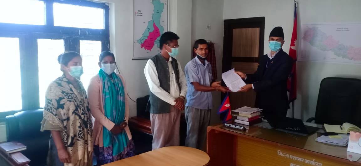 हलिया समुदाय : गाँसबासको सुरक्षा चाहियो भन्दै सिडियो कहाँ पुगे