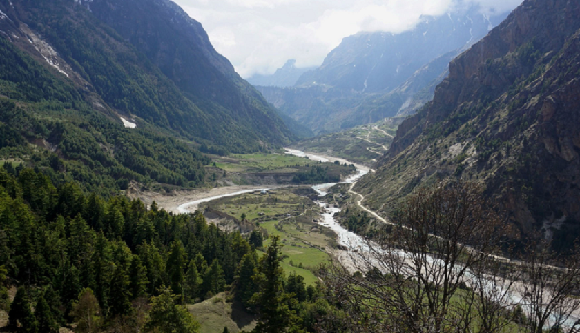 सीमा क्षेत्र छाङ्ग्रु गाउँका एक्ला चौकीदार