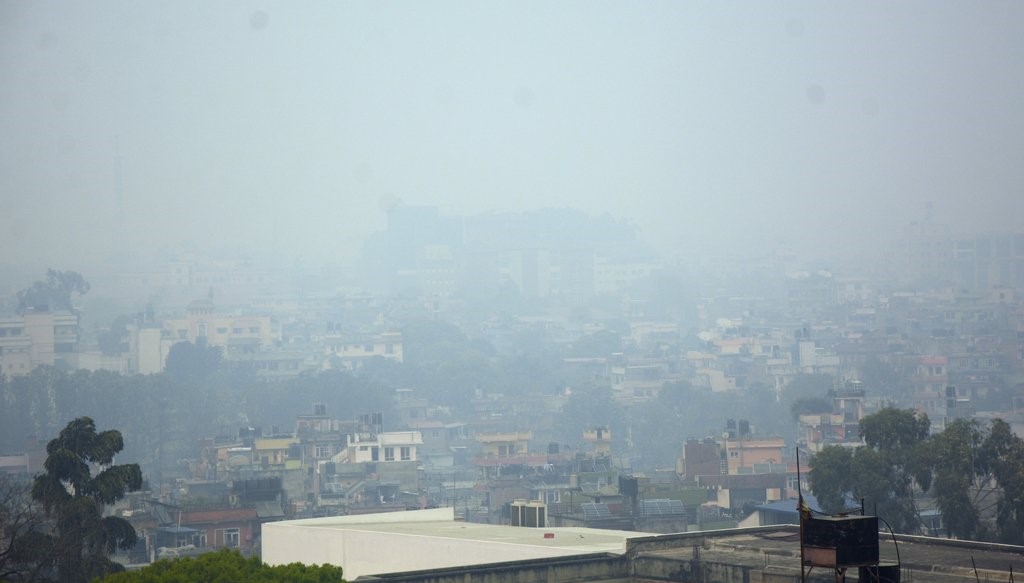 स्थानीय वायुको तथा पश्चिमी वायुको प्रभाव : अपरान्हतिर वर्षाकाे सम्भावना