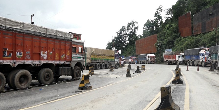 काठमाडौं प्रवेश गर्ने नाकामा कडाइ गर्ने निर्णय