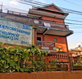 NHEDF र नमिता शाहले बाजुरामा अक्सिजन ब्यबस्थापनका लागि ५० हजार सहयोग