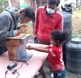 नेपालकै पहिलो हाई सेन्सरयुक्त ह्याण्ड स्यानिटाइजर मेसिन निर्माण