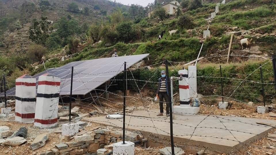 बडिमालिका नगरपालिका १ सल्लेनामा सोलार लिफ्ट खानेपानी संचालनमा