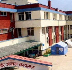 काठमाडौंमा बेड नपाएपछि संक्रमितलाई बागलुङ ल्याएर उपचार